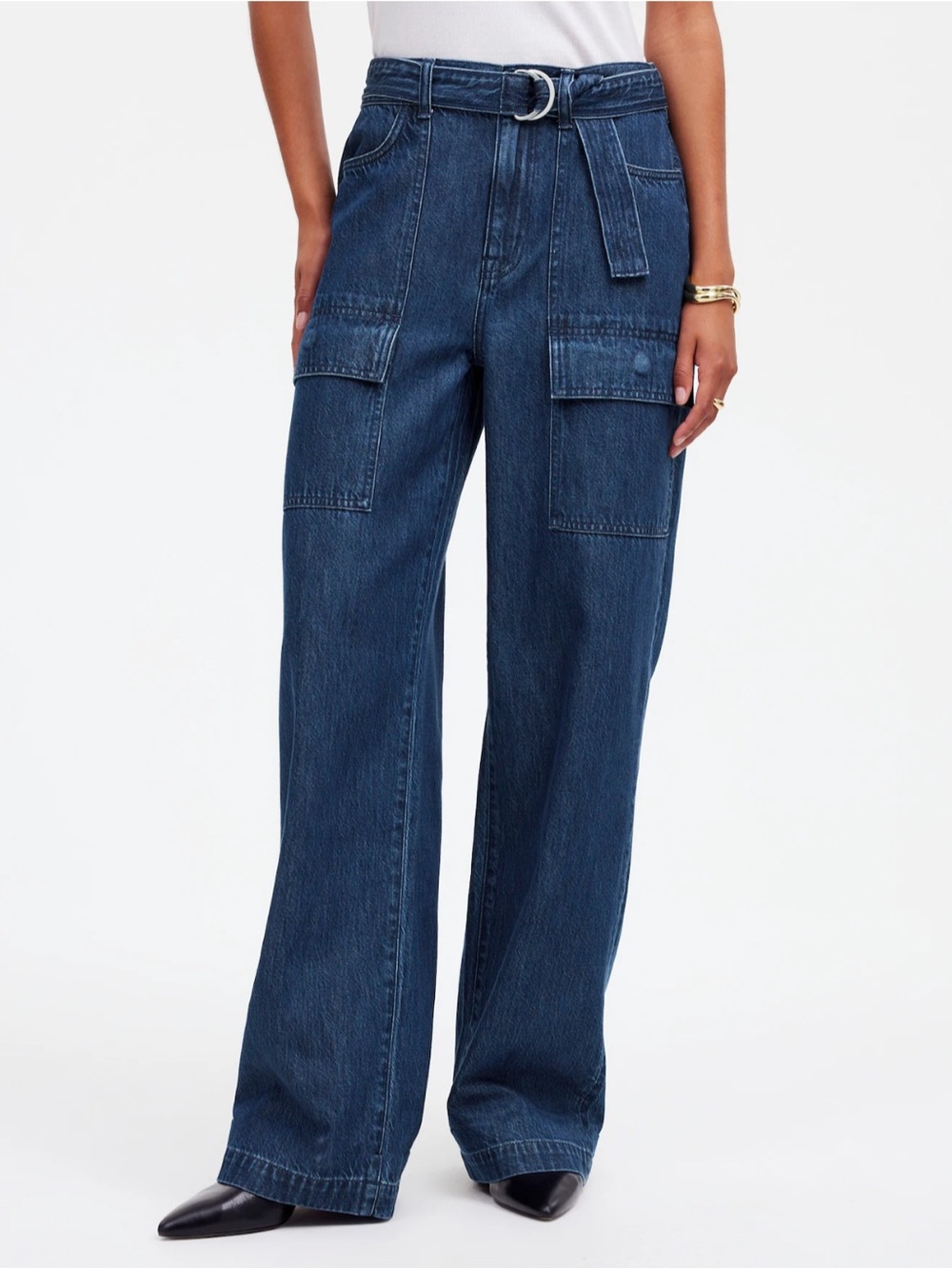 Madewell Belted Wide-Leg Cargo jeans in Marlberry Wash: Airy Denim Edition